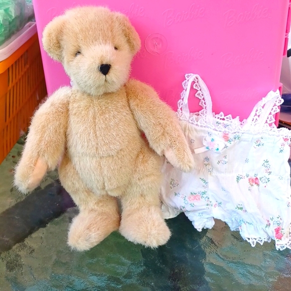 Muffy Vanderbear - Picture 4 of 11